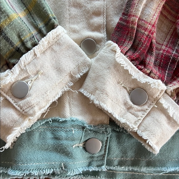 POL Frayed Patchwork Shacket - Picture 4 of 6